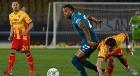 意甲保级大战：佛罗伦萨遭莱切1-1逼平，最新积分榜揭晓