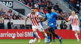 3-3鏖战，24岁日本新星闪耀德甲赛场：利剑出鞘，率队逼平勒沃库森