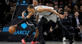 小波特25+14文班12+8 马刺7人上双轻取篮网迎11连胜