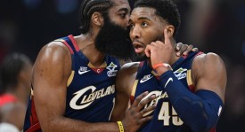 骑士率先2-0领跑诸强 哈登找回火箭时代舒适感？