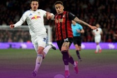 2-2，1-0！英超争冠大戏一夜反转！曼城赢球登榜首，利兹联绝平，积分榜出炉