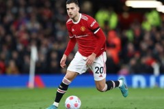 一日英超动向：曼联利物浦难兄难弟，阿森纳领跑态势不可阻挡