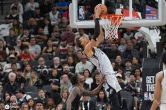 文班亚马29分杜兰特23分 马刺狂胜火箭