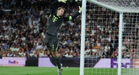 诺伊尔九次扑救助拜仁客胜皇马，社媒发文：下一周慕尼黑见！