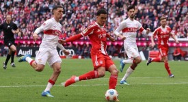 随着斯图加特2-4遭逆转，德甲最新积分榜出炉：拜仁提前4轮卫冕