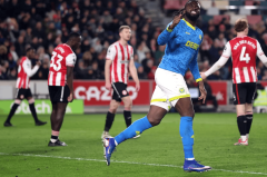 两球领先惨遭逼平！布伦特福德欧战梦碎，狼队顽强守住保级火种