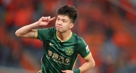 德甲只给50万？看完那个停球失误，才懂这300万年薪全是泡沫