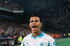 意难平！格林伍德31场22球8助攻身价追平巅峰，不能回曼联太可惜