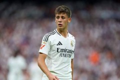 20岁核心居勒尔登基欧冠MVP 感谢阿隆索栽培