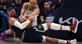 约基奇30+12+6布朗23+11 掘金大胜凯尔特人