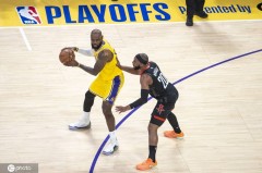 41岁正是打拼的年纪！老詹9分钟8助 创个人季后赛单节纪录