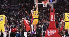 东契奇36分杜兰特18分 湖人击败火箭6连胜