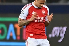 阿森纳2-1险胜狼队揭示不足，萨卡两造乌龙球太幸运，5分领跑讽刺