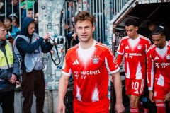 拜仁以6-4淘汰皇马，球迷的“盘外招”引发争议