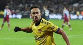 阿森纳本赛季曾领先九分，阵容深度不足又临场应变乏力导致多次失误，压力逐渐累积难以扭转偏局