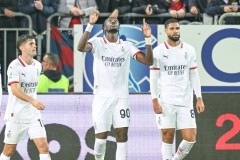 足坛悲喜一夜！阿森纳4-2双杀切尔西进决赛，巴萨2-1晋级，AC米兰3-0连续22轮不败