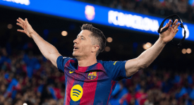 别和巴萨比进攻！7比2狂胜纽卡，下半场狂轰四球