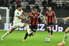 2-0，32%控球率仍赢，法甲第8完胜法甲第5，豪取3连胜