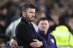 热刺新帅候选：曼联前任现任+心仪对象全在列 波帅或回归