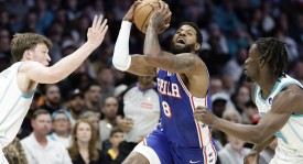 恩比德29分马克西26分乔治26+13 三球20+8黄蜂负76人