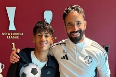 曼联疑似为青训新太子首秀铺垫！曝其不喜欢小梅西绰号，想做自己