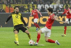 随着美因茨0-4，德甲争冠白热化：拜仁领先优势缩小至3分