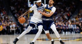 约基奇狂刷助攻找回最强态 狼队丢掉獠牙还有奇迹吗？