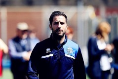 平均年龄不到24岁，法布雷加斯带平民球队掀翻卫冕冠军，意甲黑马太疯狂