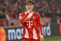 拜仁新星崛起！17岁欧冠三连击刷新姆巴佩纪录，身价短短3个月飙涨13倍