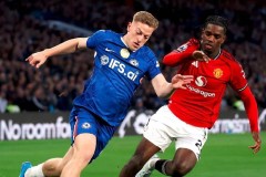 曼联弃将一战成名！200万PK6000万，阿森纳青训遗珠踢出英超最硬一战