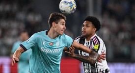 尤文图斯凭借戴维与图拉姆进球2-0战胜劲旅，豪取意甲三连胜稳居第四