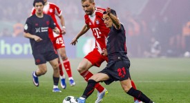 随着勒沃库森0-2，德国杯决赛诞生1席：德甲领头羊强势晋级