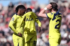 八亿欧豪门将坠英冠？14轮不胜距保级仅2分，热刺航母真要沉了？