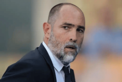 47岁图多尔救火！热刺8轮不胜换帅，首战阿森纳成保级生死战