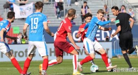 火药味拉满！德甲关键战：一边冲欧冠，一边抢保级，谁能逆天改命？