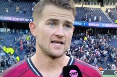 德里赫特本赛季恐提前报销！曼联续约马奎尔成定局，越来越可能再买中卫