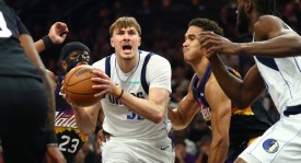 布克37+9弗拉格11+12 布鲁克斯28分太阳击退独行侠