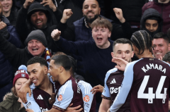 1-2！曼联倒下：4场仅1胜，23岁天才一战封神：梅开二度