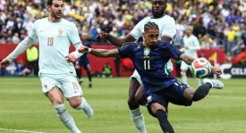 拉菲尼亚伤停五周成巴萨重大损失，赛前带伤出战自负其责